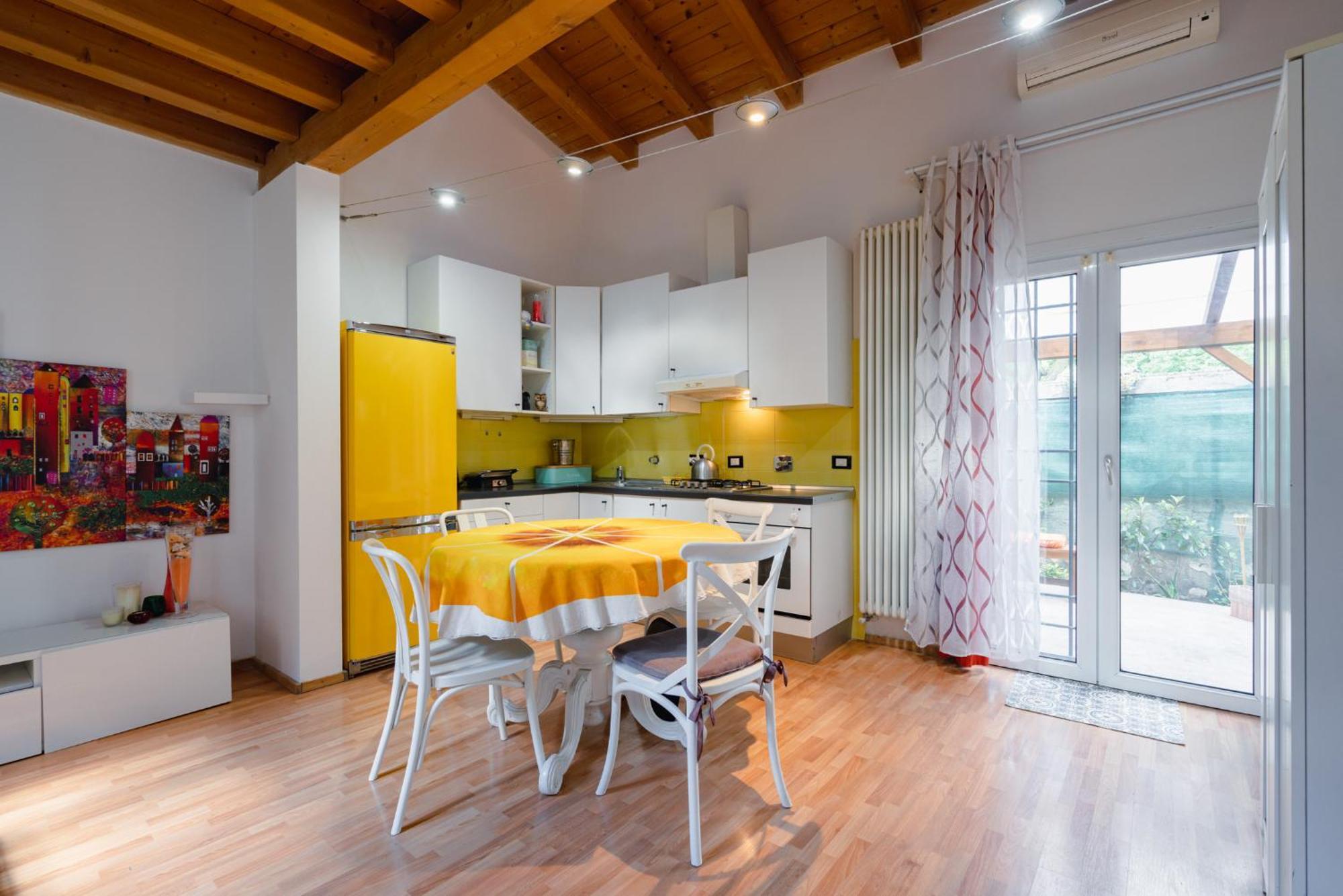 Apartamento Authentic Bologna Relax: 10 Minutes From The Heart Of Town Exterior foto